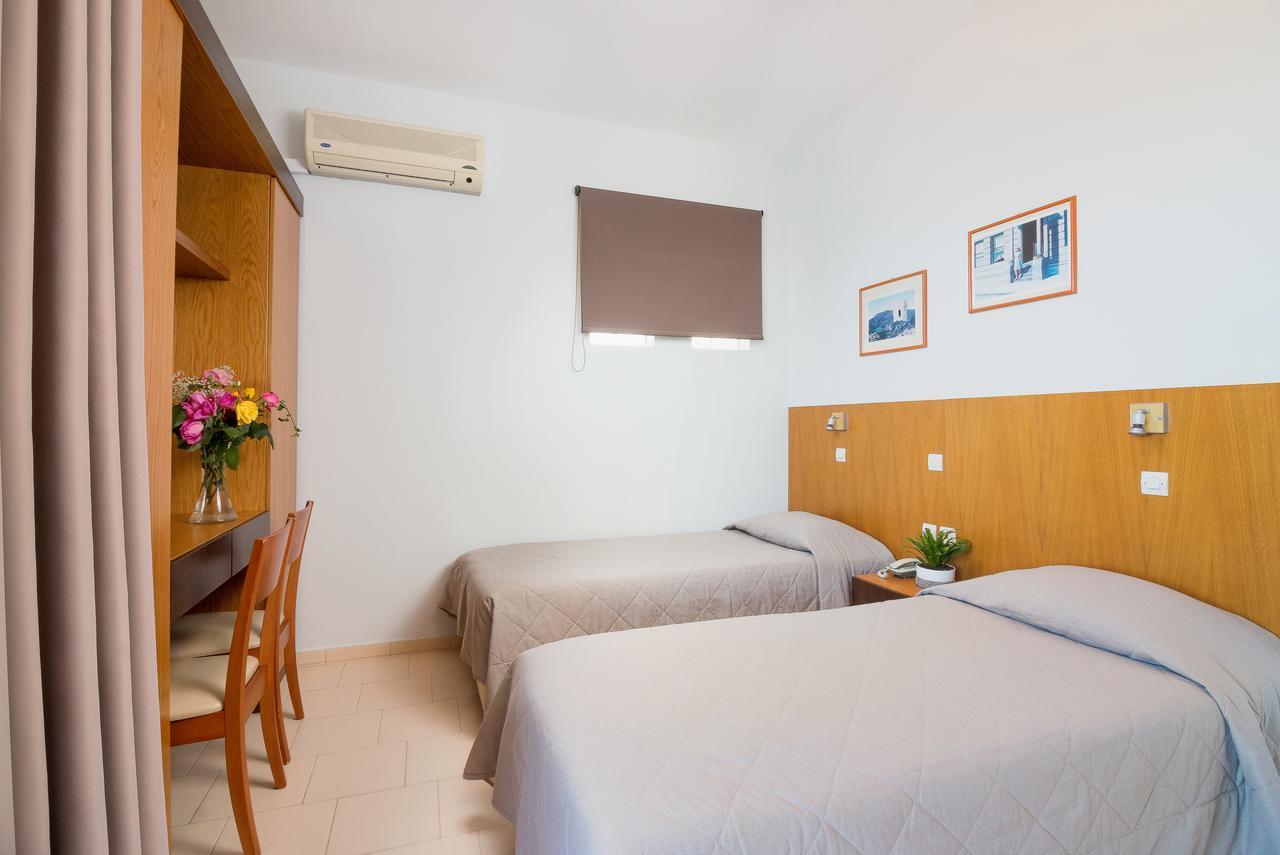 Christina Beach Hotel Chania  Ngoại thất bức ảnh